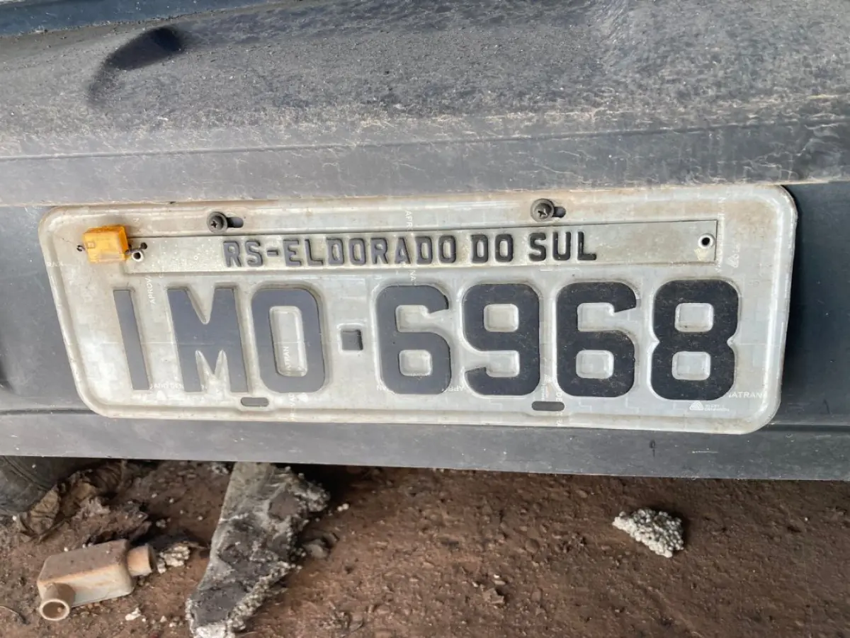 LOTE 039 - Fiat/Uno Mille Fire, fabricação/modelo 2005/2006, cor azul