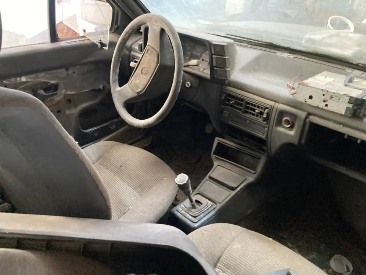 LOTE 036 - VW/Voyage GL, fabricação/modelo 1989/1989, cor cinza