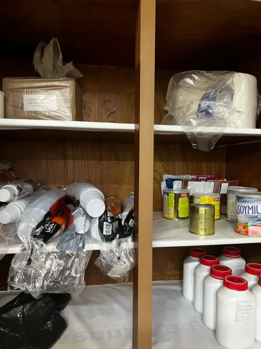 LOTE 016 - Laboratório