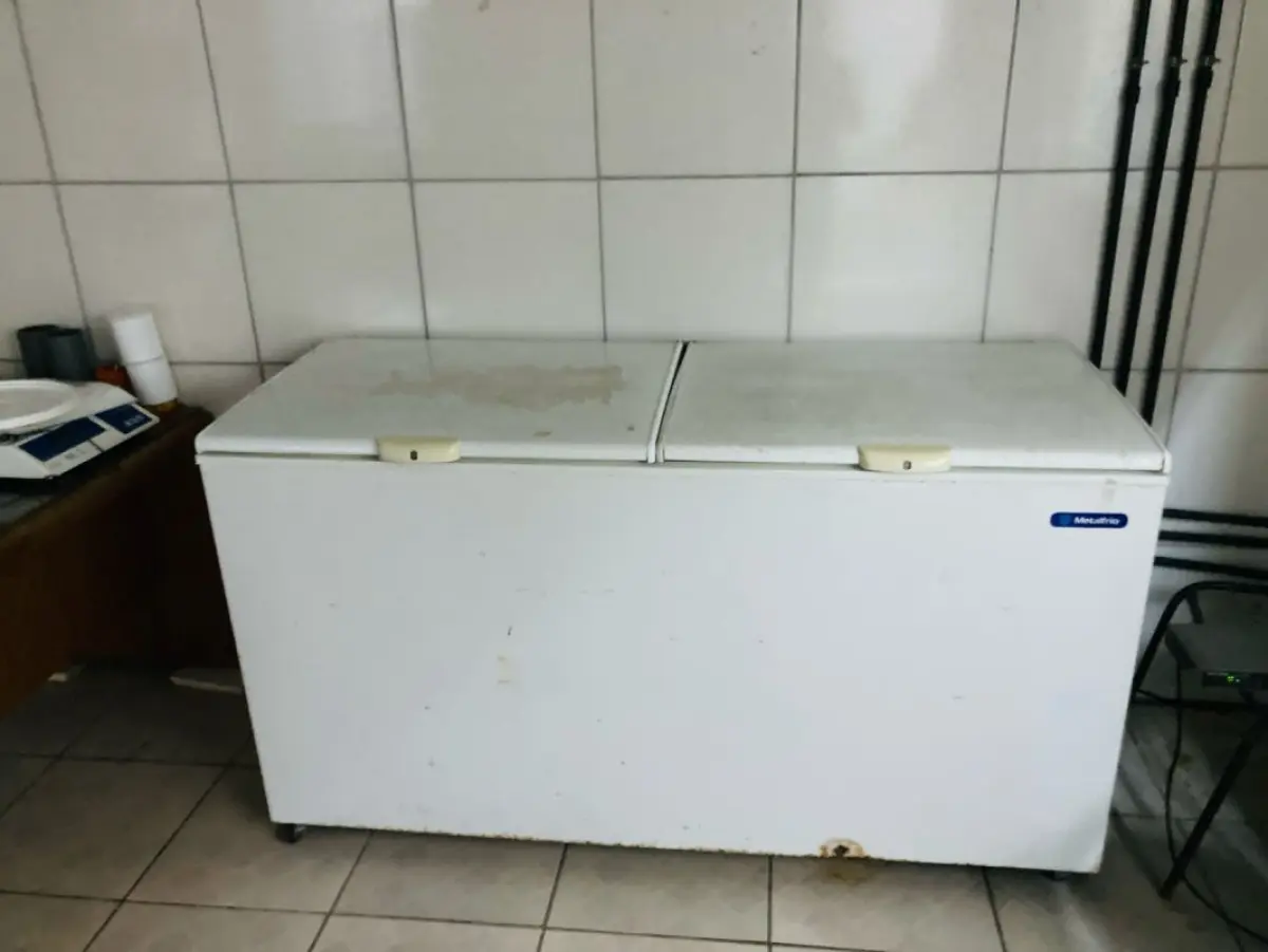 LOTE 025 - Produção chocolate