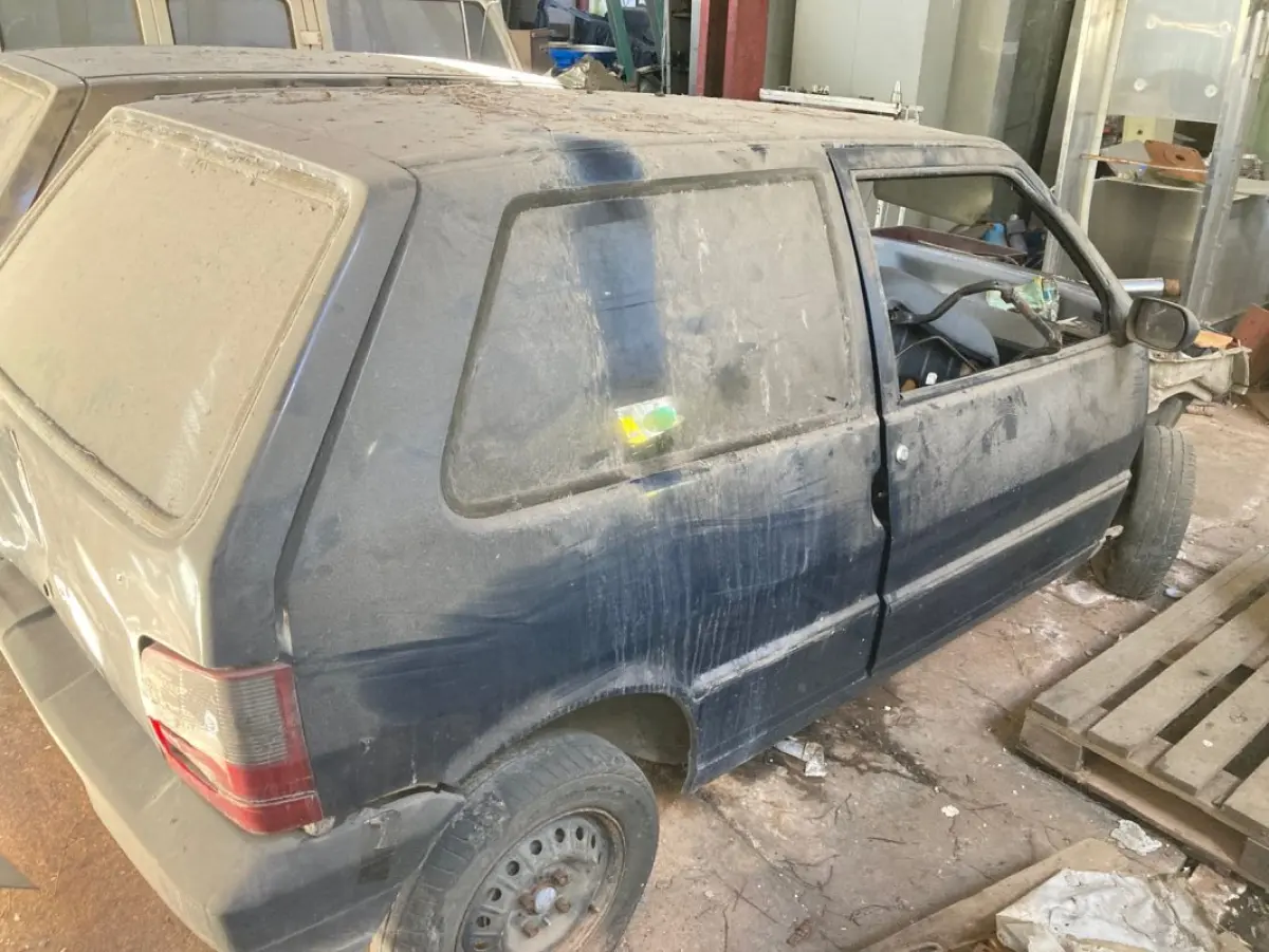 LOTE 039 - Fiat/Uno Mille Fire, fabricação/modelo 2005/2006, cor azul