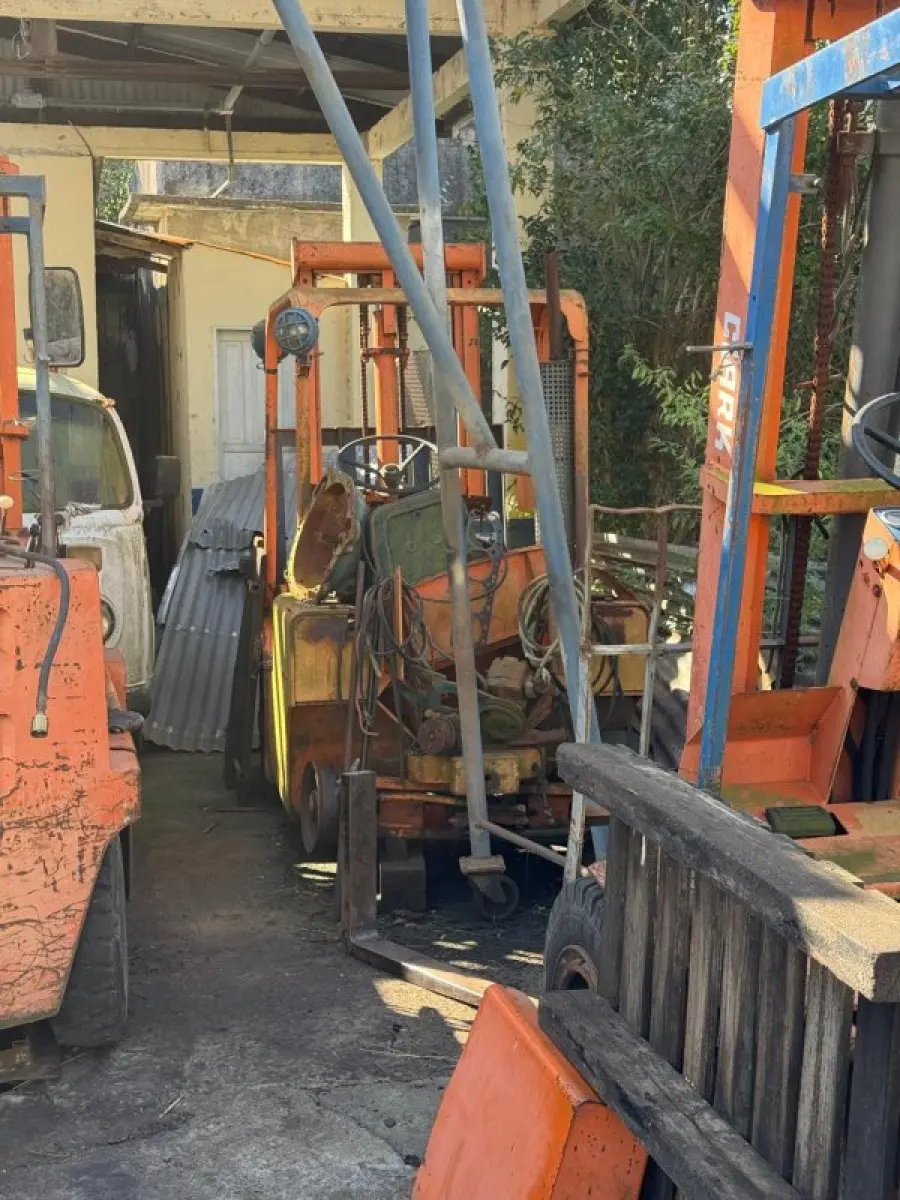 LOTE 001 - Lote sucatas