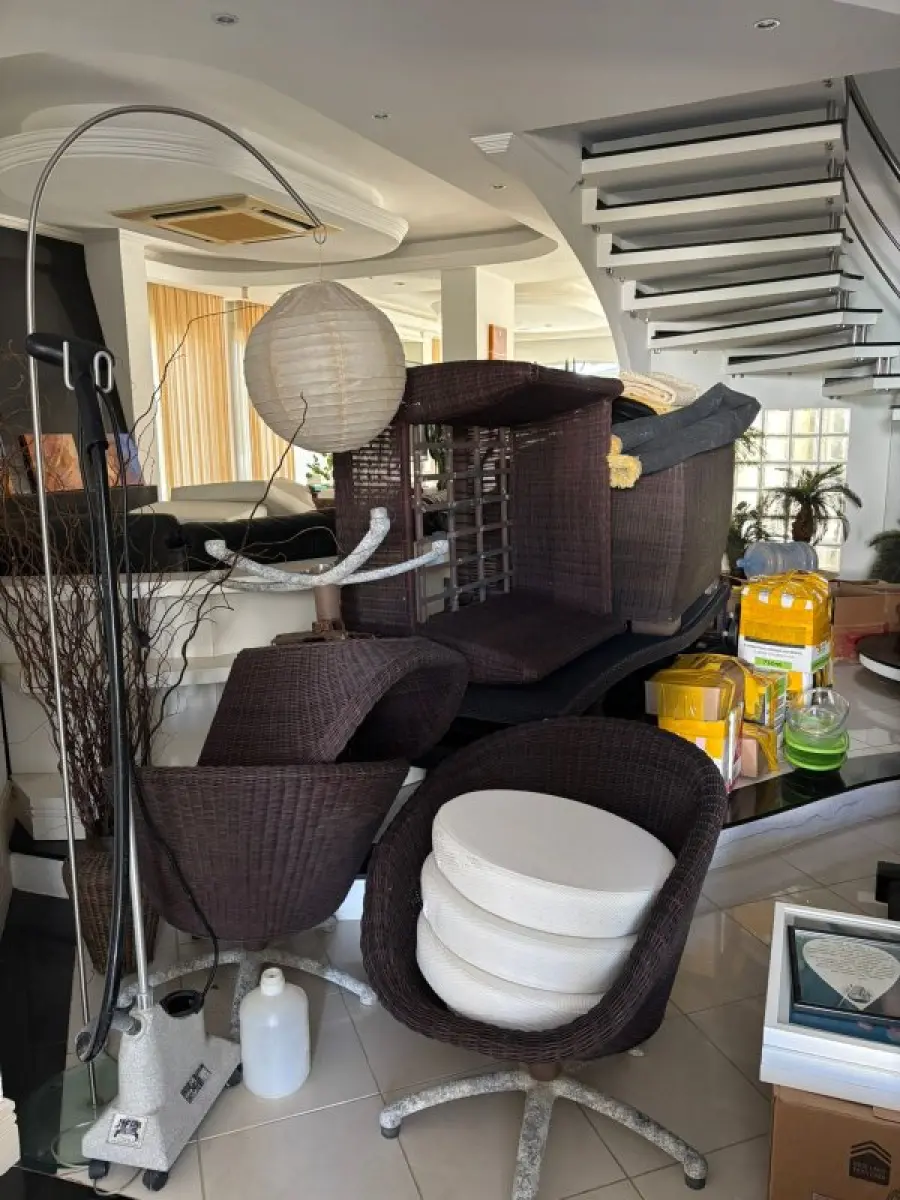 LOTE 000 - Lote de moveis para casa