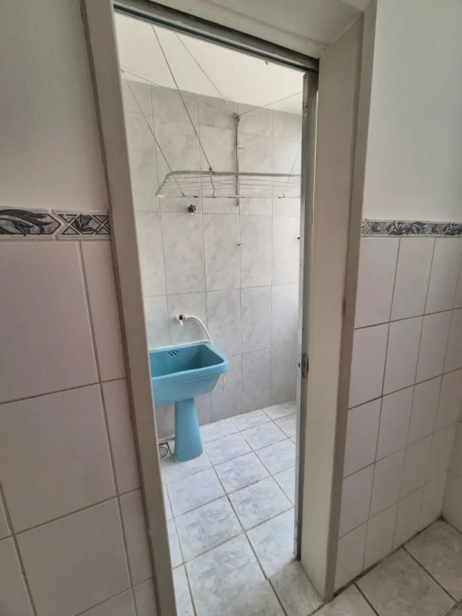 LOTE 001 - APT 201 NA RUA LOBO DA COSTA 119 EM PORTO ALEGRE, COM 74,34M2