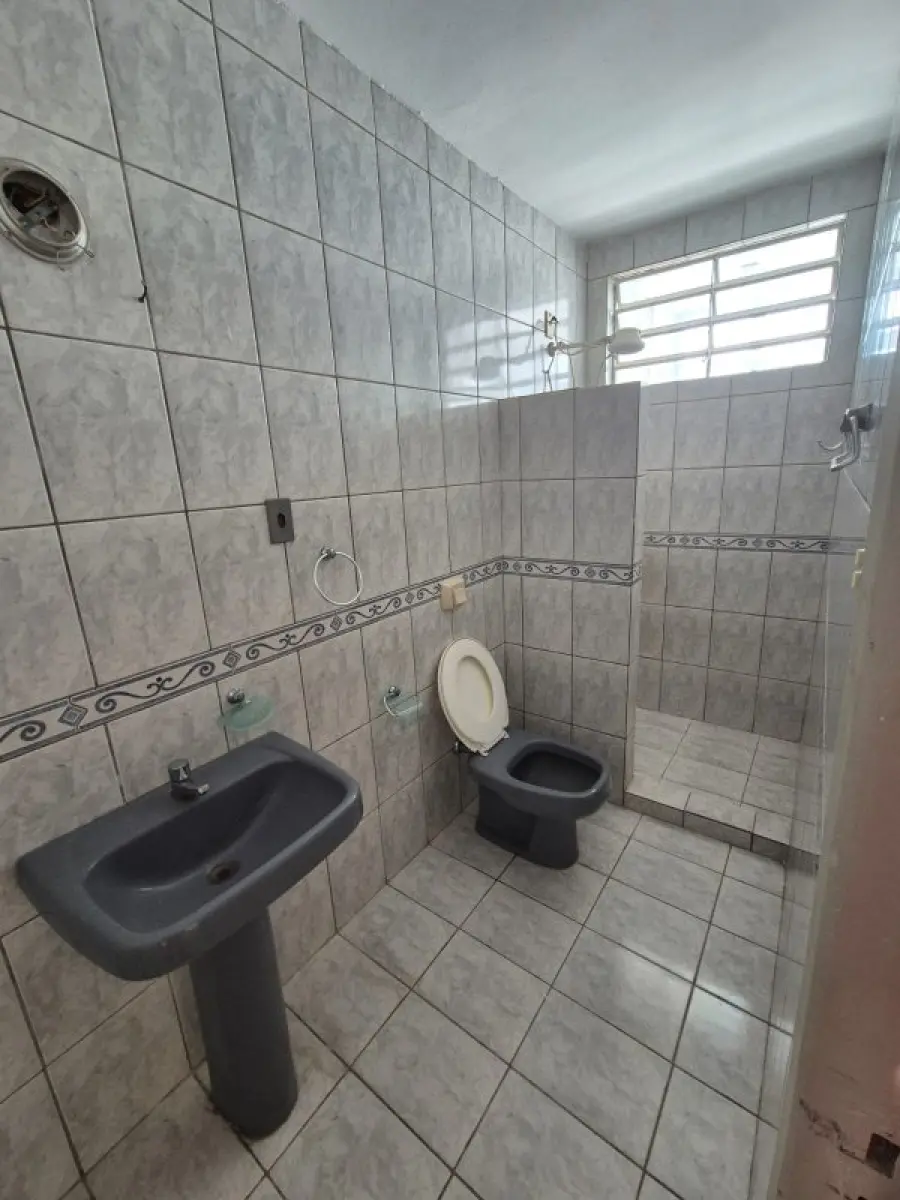 LOTE 001 - APT 201 NA RUA LOBO DA COSTA 119 EM PORTO ALEGRE, COM 74,34M2