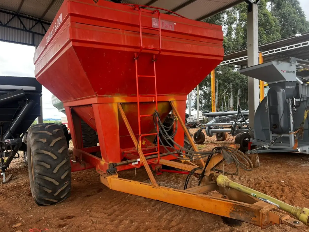 LOTE 106 - 01 Graneleiro JAN Tanker 15.000