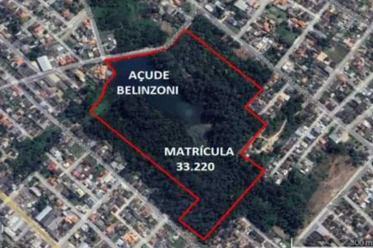 LOTE 005 - GRANDE ÁREA DE TERRAS NO CENTRO DA CIDADE DE ARARANGUÁ COM 63.565,44m2  COM TERRENO E O FAMOSO AÇUDE BELINZONI
