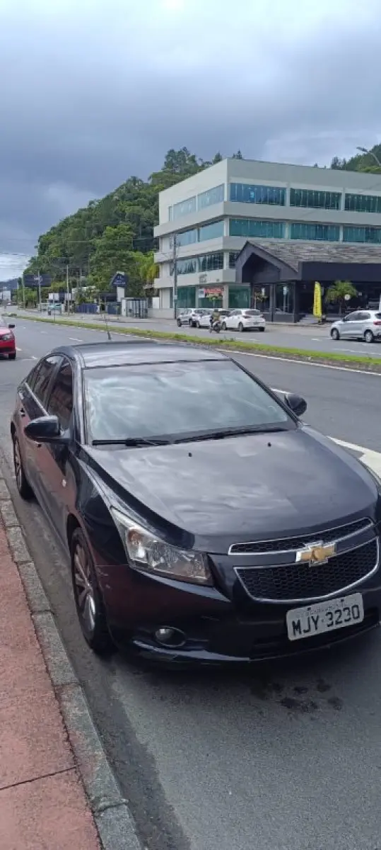 LOTE 000 - GM - Chevrolet, CRUZE HB Sport LTZ 1.8 16V FlexP. 5p