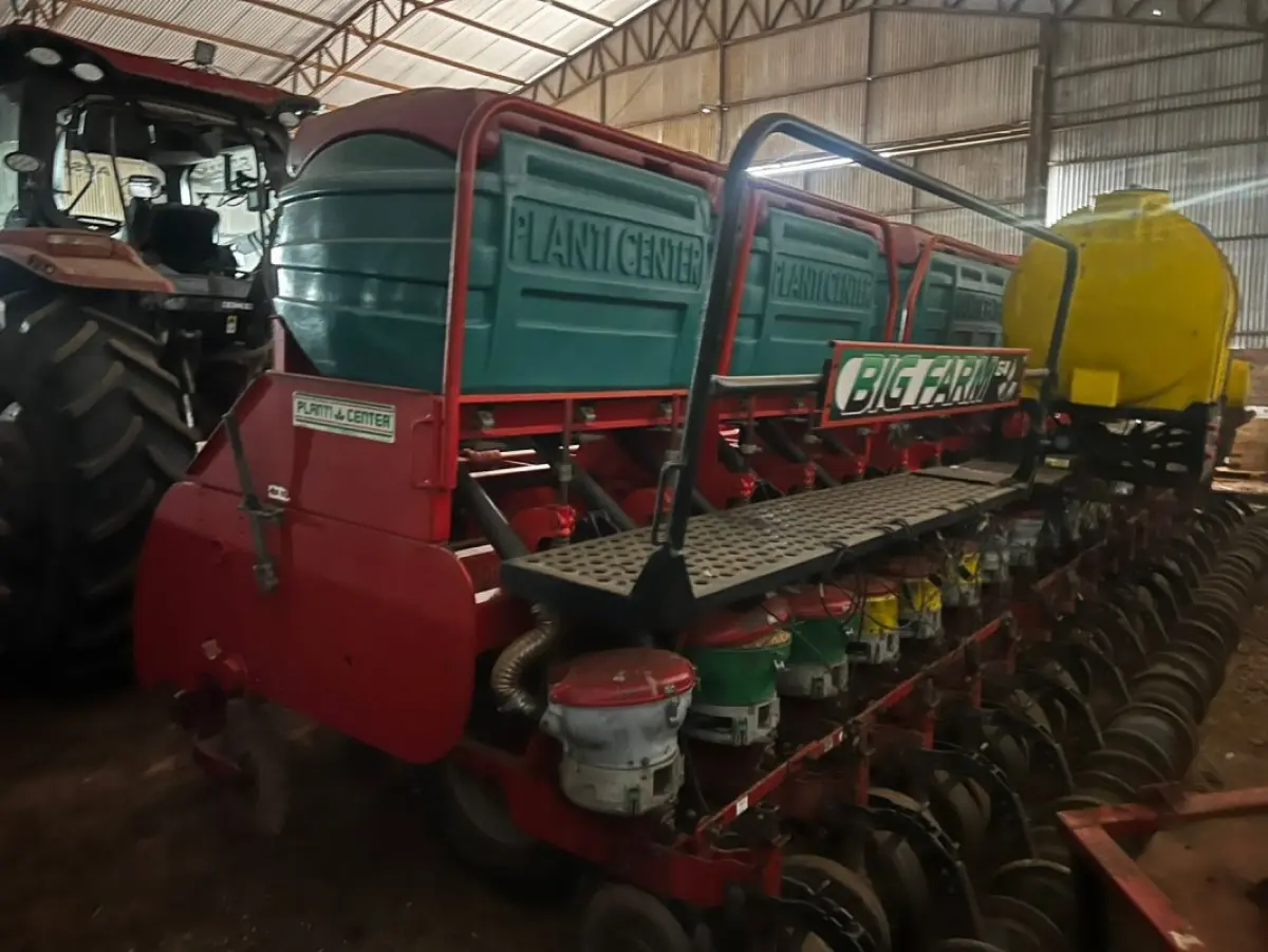 LOTE 154 - Plantadeira PCA-15 planticenter BIG FARM - PCA15G400075FR001