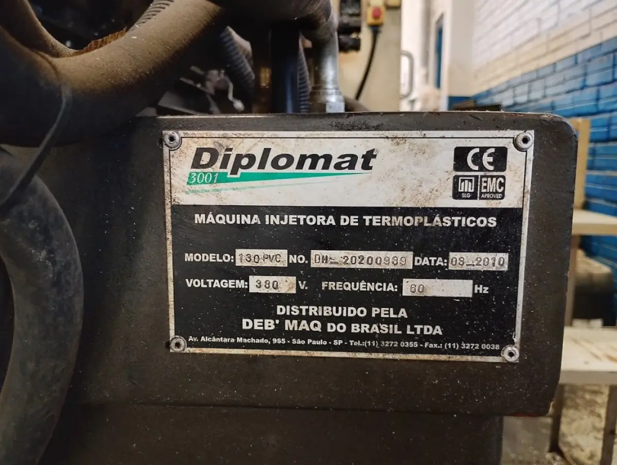 LOTE 030 - Máquina Plus2010 DW 150 Plus Platinum, modelo 130 PVC, ano 2010, 380V