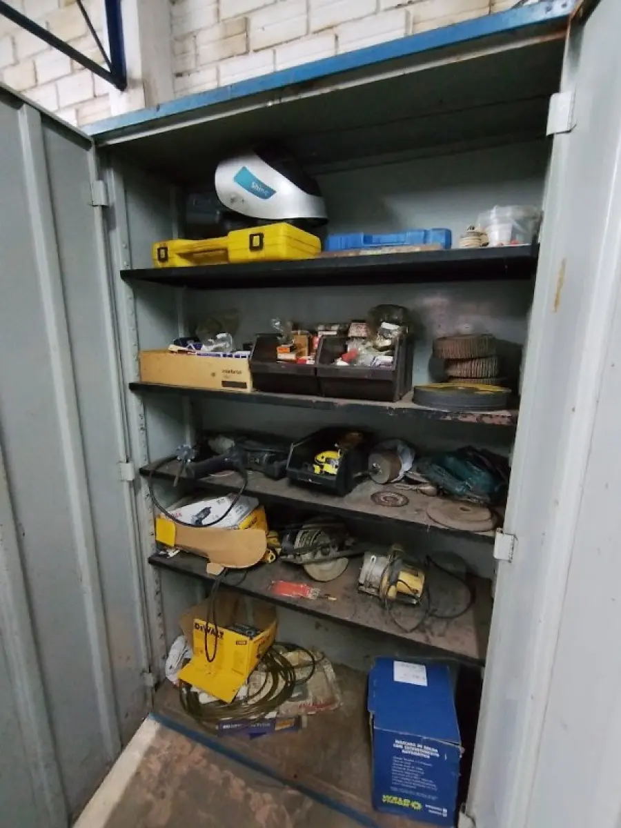 LOTE 141 - lote de  manutençao 