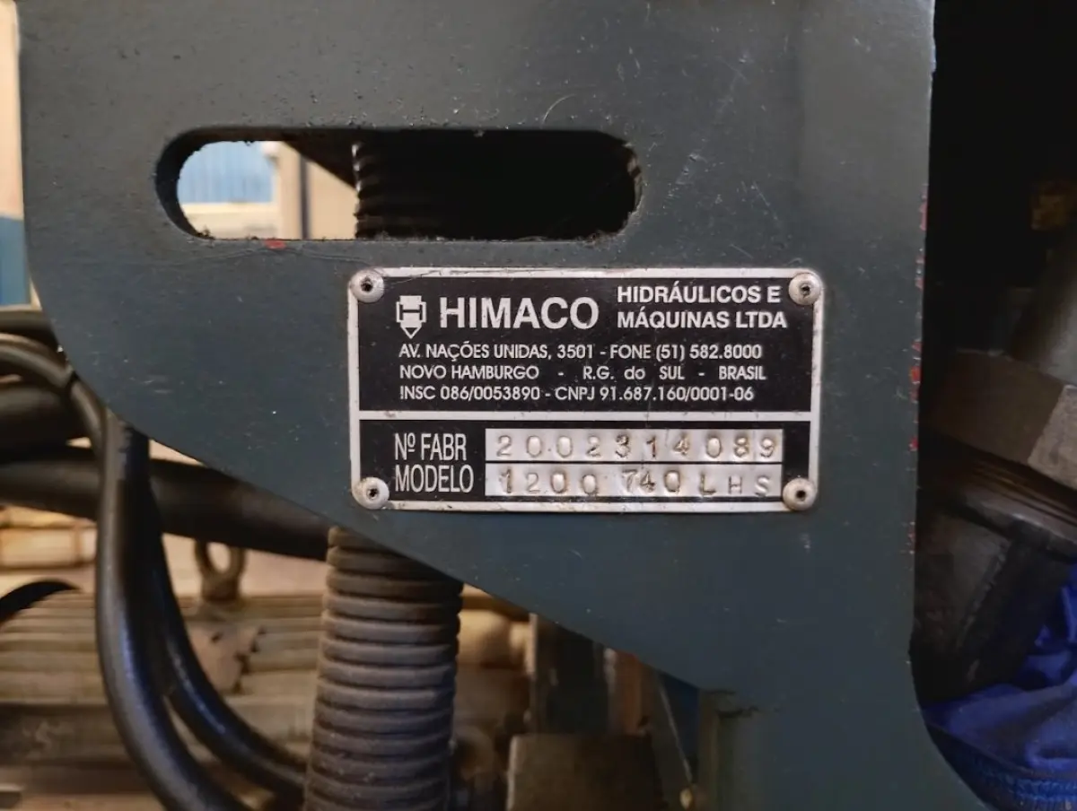 LOTE 025 - injetora Himaco rapid 1200 740 LHS (série 2002314089) 1200 740 LHS