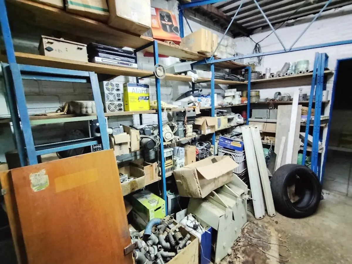 LOTE 141 - lote de  manutençao 