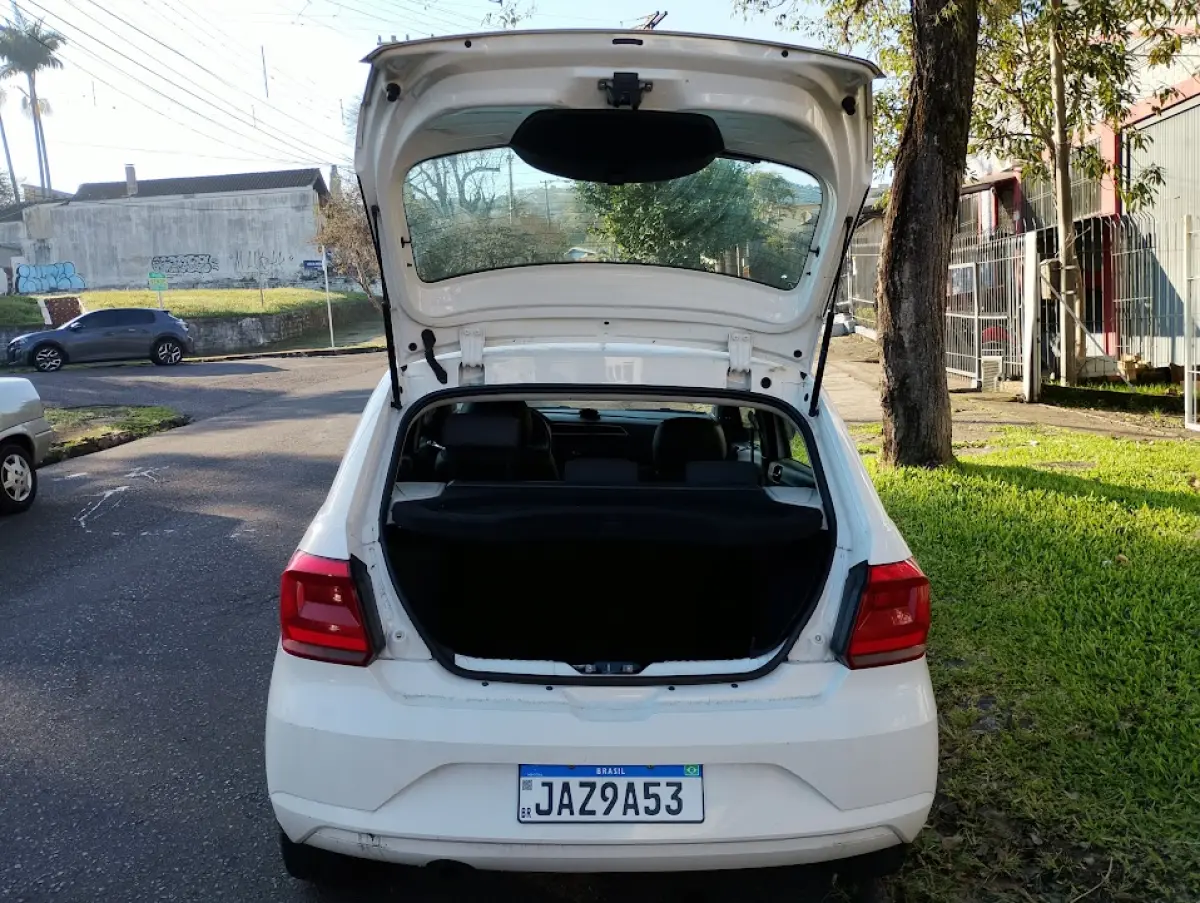 LOTE 005 - VVW Gol 4 portas Placas JAZ9A53 ano mod 21/22