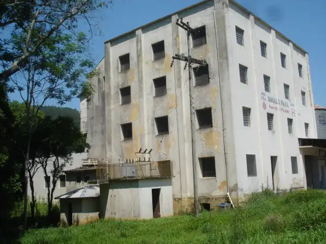 LEILÃO DE GRANDE IMOVEL EM ENCANTADO