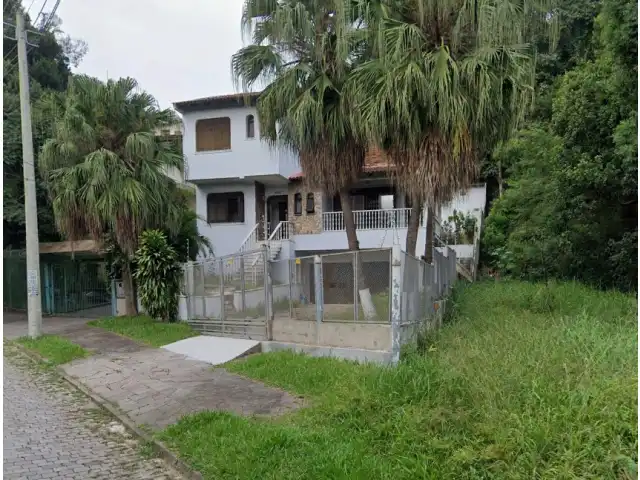 LEILÃO DE GRANDE CASA EM TERRENO DE 728M² BAIRRO NONOAI