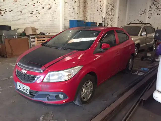 LEILÃO CHEVROLET ONIX 1.0 LT