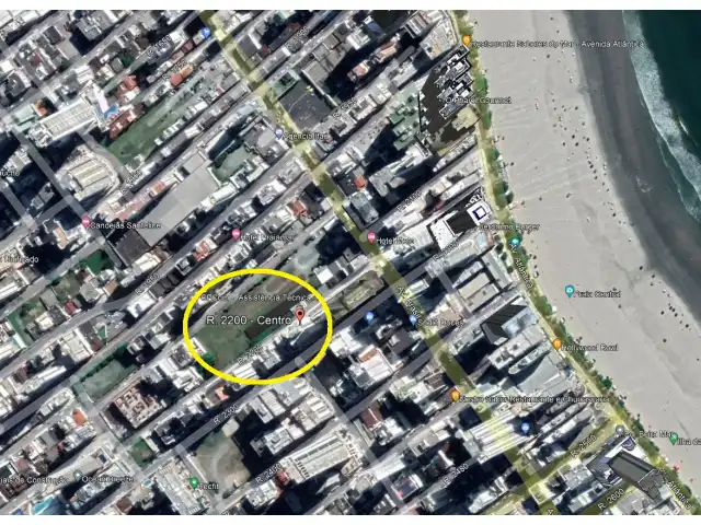 LEILÃO DE TERRENO - 42m DE FRENTE - 100M DA PRAIA - 462m2 EM BALNEÁRIO CAMBORIU/SC