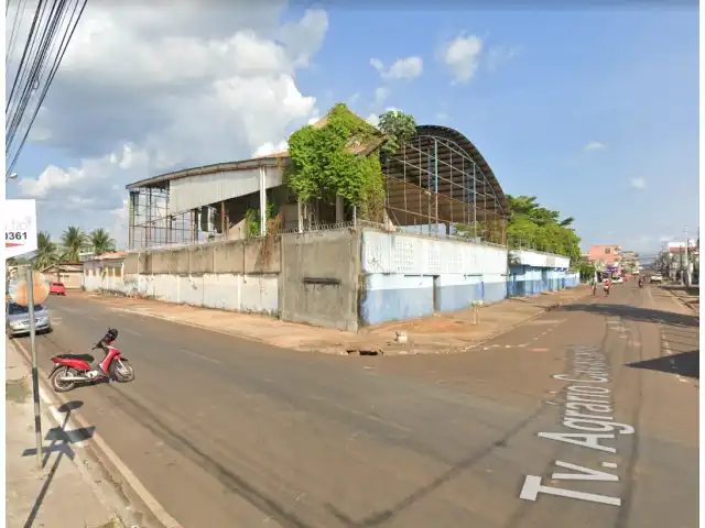 GRANDES IMÓVEIS -4.190M2 EM ALTAMIRA/PA E ESTACIONAMENTO EM SÃO BERNARDO DO CAMPO/SP