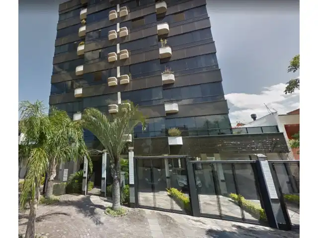 GRANDE DUPLEX 239M2 - OTIMO PRÉDIO E BAIRRO