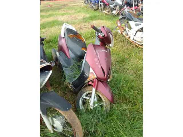 LEILÃO DE MOTONETA HONDA/LEAD 110 12/12