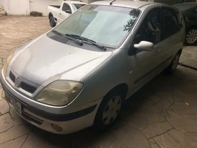 LEILÃO DE VEÍCULO RENAULT/SCENIC 08/08