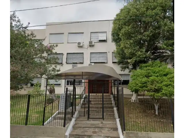 LEILÃO DE APARTAMENTO NO B. PROTASIO ALVES, EM POA