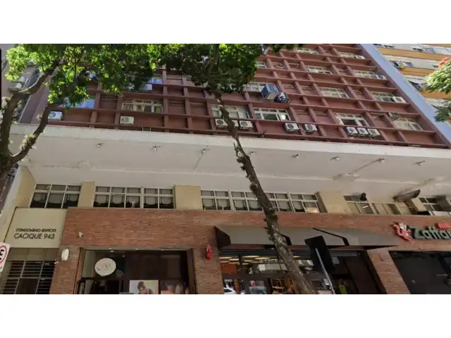 LEILÃO DE APTO NA R. DOS ANDRADAS, CENTRO DE POA