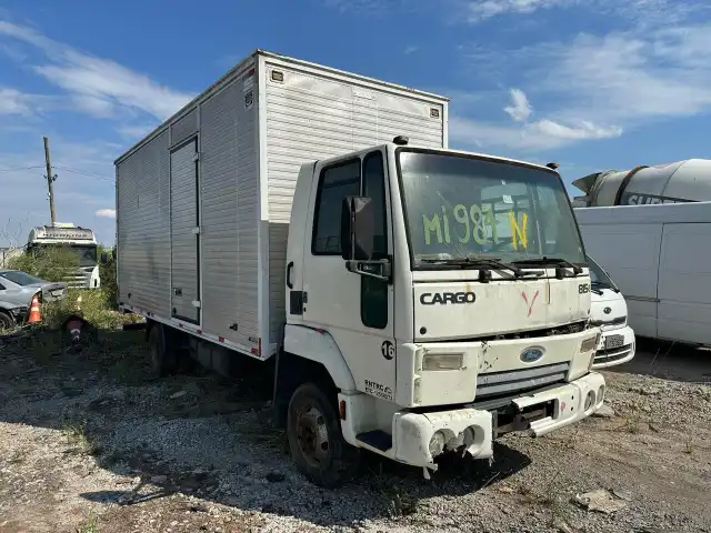 LEILÃO DE CAMINHÃO FORD CARGO 815 E 2011/2011