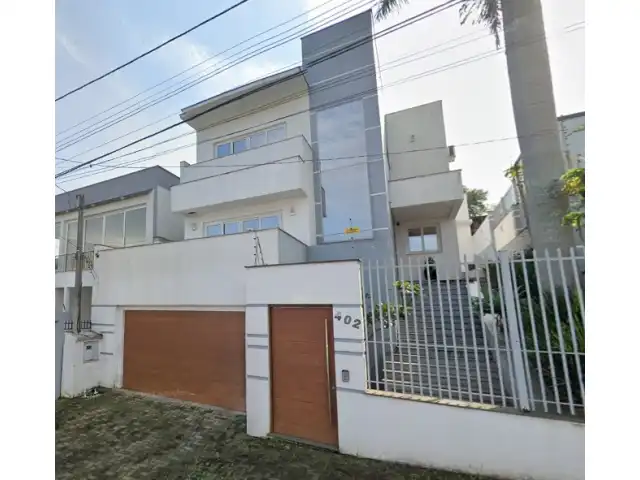 LEILÃO DE GRANDE CASA EM CAMPO BOM