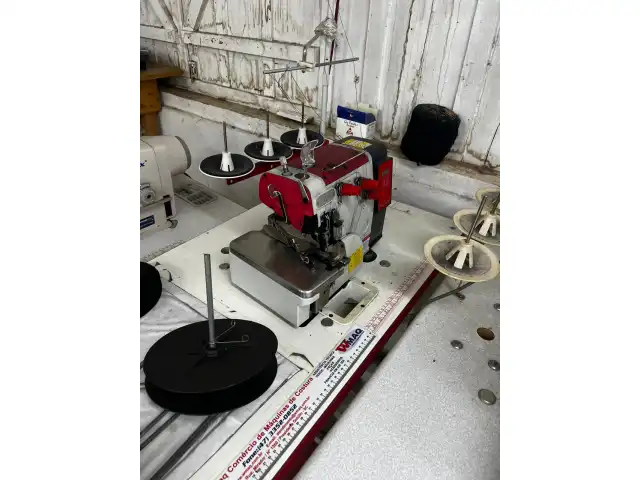 LEILÃO DE MÁQUINAS DE COSTURA – MESAS – CADEIRAS - ETC - bens em PRESIDENTE GETULIO - SC