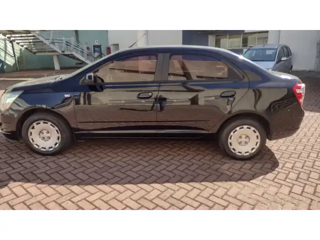 LEILÃO 36 VEÍCULOS - CAMINHÃO MERCEDES – CAMIONETES D20 e HR – COBALT – DOBLO – FIORINO – GM CLASIC – 3 GOL – 6 MOTOS CBX E CG – GM IPANEMA – 5 KOMBIS – PARATI – MERIVA – 2 RENAULT – ZAFIRA – SCENIC – 3 TRATORES FORD AGRALE MASSEY – REBOQUES