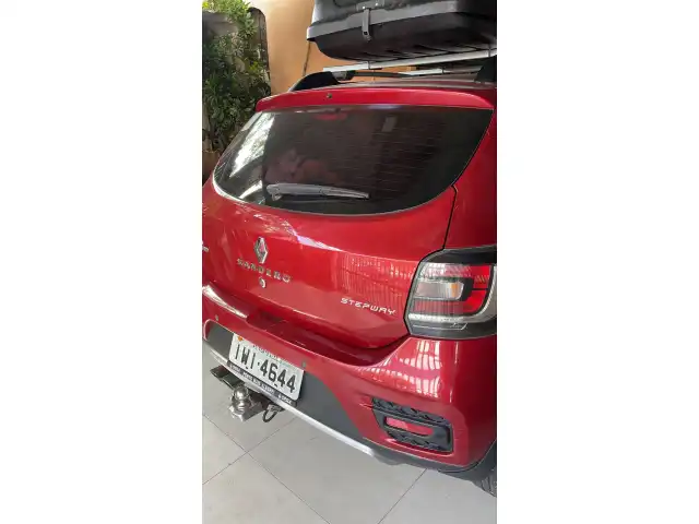LEILÃO DE VEÍCULO RENAULT/SANDERO 15/15