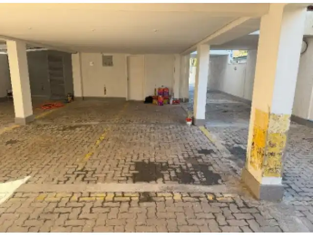 LEILÃO DE BOX DUPLO E COBERTO, BAIRRO TRISTEZA, POA/RS