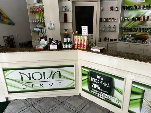 LEILÃO DE FARMÁCIA DE MANIPULAÇÃO COMPLETA