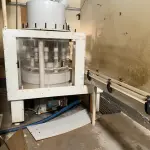 ENVASADORA DE 16 GARRAFAS E 4 TAMPAS