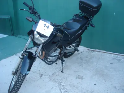 LOTE 014 - HONDA - FALCON 400