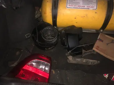 LOTE  - VEÍCULO GM/VECTRA CD 2000