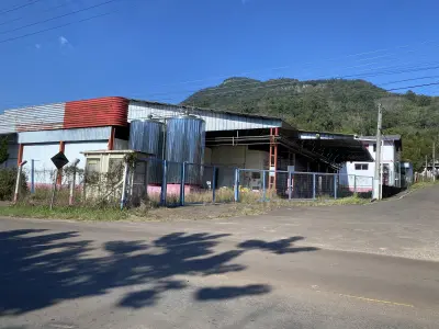 LOTE 002 - Imóvel para fabrica de laticínio em imigrantes