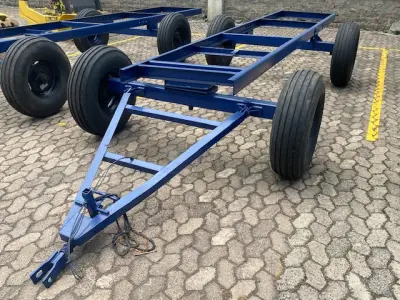 LOTE 007 - Reboques agrícolas