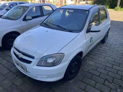 LOTE 01 - LOTE ENGLOBADO DE TODOS ITENS DO LEILÃO (OBS ESTE LOTE POSSUI PREFERENCIA SOBRE OS LOTES INDIVIDUAI) PRÉDIO COMERCIAL 506M2 EM IVOTI FORD CARGO 1519/2013 - SPRINTER 2012 - TRANSIT 2011 – IVECO 2009 – VW UP 2015 –  3 CELTAS 2015 – MÓVEIS  ETC.