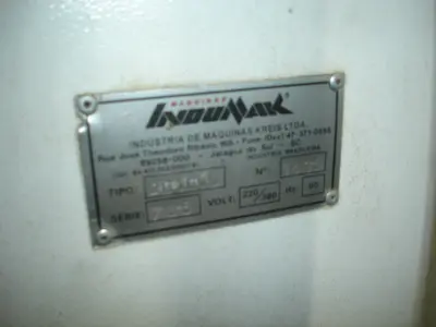 LOTE 029 - uma empacotadeira automática Indumak DG450 com silo grande num 2