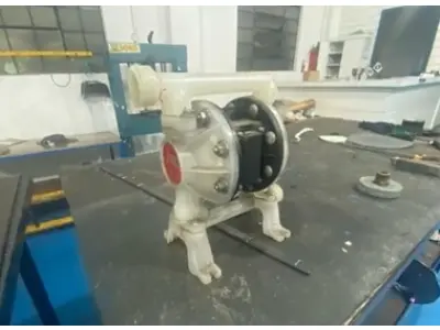 LOTE 047 - Bomba pneumática