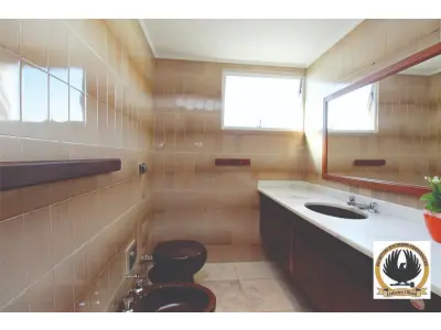 LOTE 001 - GRANDE APT 3 QUARTOS COM BOX 240 M2 PRIVATIVOS