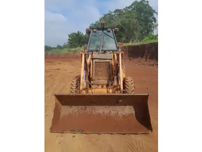 LOTE 001 - UPI DE FABRICA DE TIJOLOS - CERAMICA COMPLETA - CAMINHOES - EMPILHADEIRA -ESCAVADEIRA - SEDE COMPLETA PRODUZINDO - 2 JAZIDAS ATIVAS E COM LICENÇAS - MAIS UM OUTRO IMÓVEL PARA SEDE FUTURA