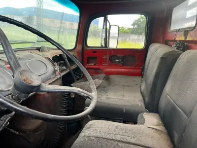 LOTE 002 - Caminhão de carga M. Benz/L 1113, ano 1973 LXN8B15
