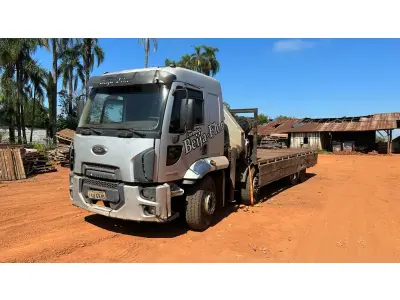 LOTE 001 - UPI DE FABRICA DE TIJOLOS - CERAMICA COMPLETA - CAMINHOES - EMPILHADEIRA -ESCAVADEIRA - SEDE COMPLETA PRODUZINDO - 2 JAZIDAS ATIVAS E COM LICENÇAS - MAIS UM OUTRO IMÓVEL PARA SEDE FUTURA