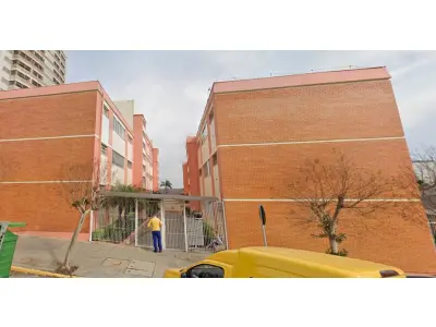 LOTE 000 - A fração de 1/3 do apartamento nº 104 do Edifício São Judas Tadeu Rua Tenente Coronel Brito nº 1.257