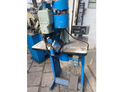 LOTE 056 - Maq.Colocar Ilhos Kehl Modelo 6020