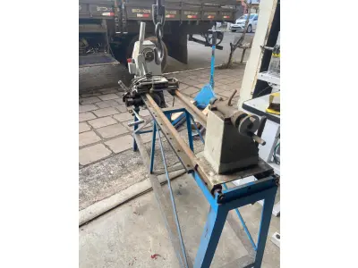 LOTE 051 - Torno para Cortar Bobinas em Rolo